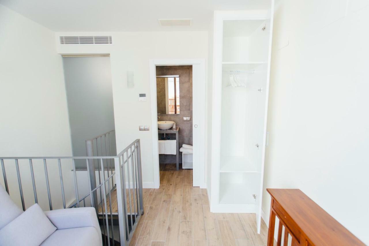 One&Lux Byron Suites Sevilla Eksteriør bilde