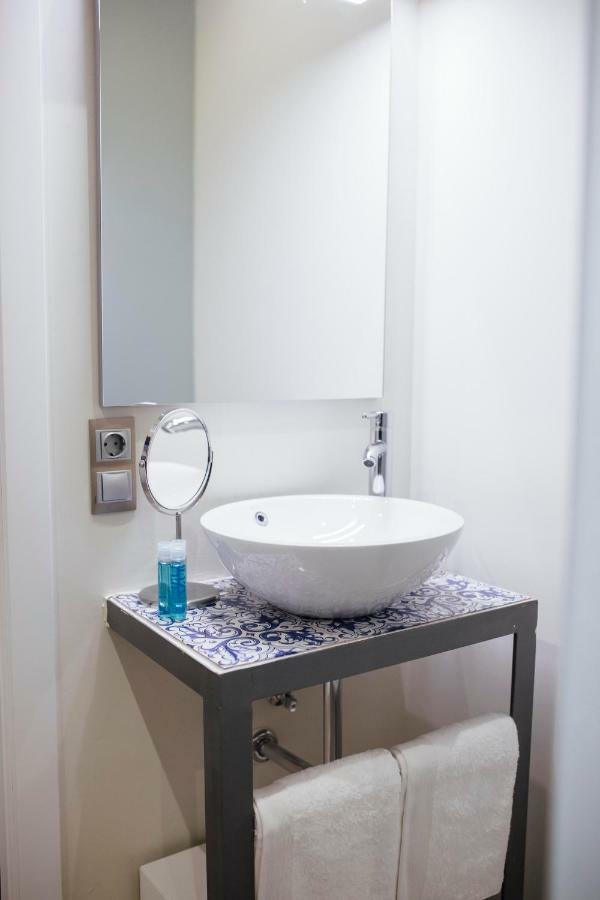 One&Lux Byron Suites Sevilla Eksteriør bilde