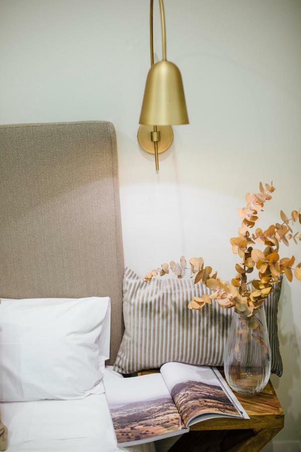 One&Lux Byron Suites Sevilla Eksteriør bilde